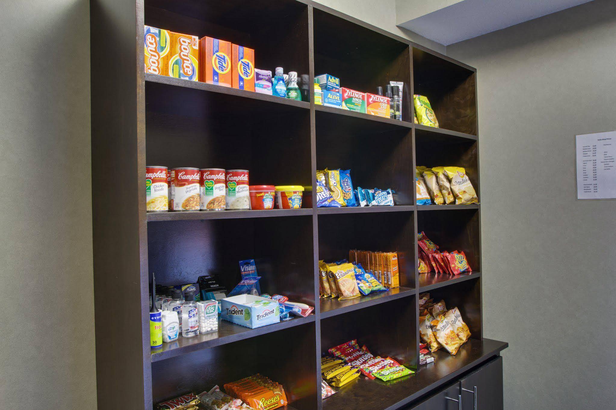 Holiday Inn Express Sidney By Ihg Exteriör bild